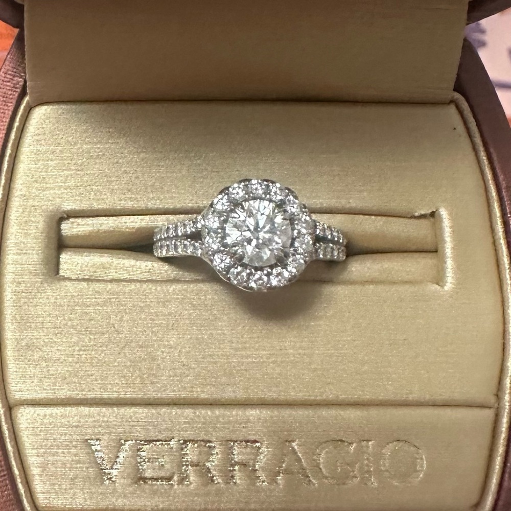Verragio White Gold Diamond Halo Ring
